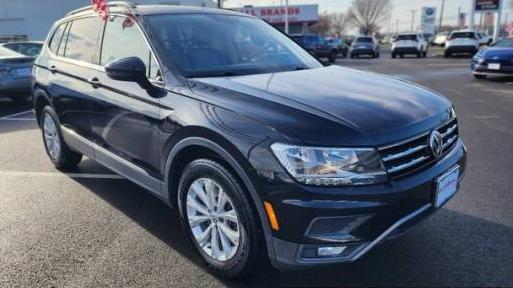 VOLKSWAGEN TIGUAN 2018 3VV2B7AX7JM025954 image