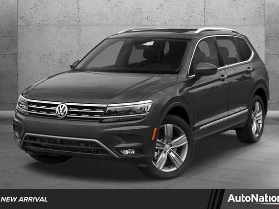 VOLKSWAGEN TIGUAN 2018 3VV2B7AX1JM074891 image