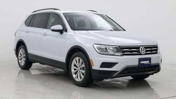 VOLKSWAGEN TIGUAN 2018 3VV2B7AX5JM119623 image