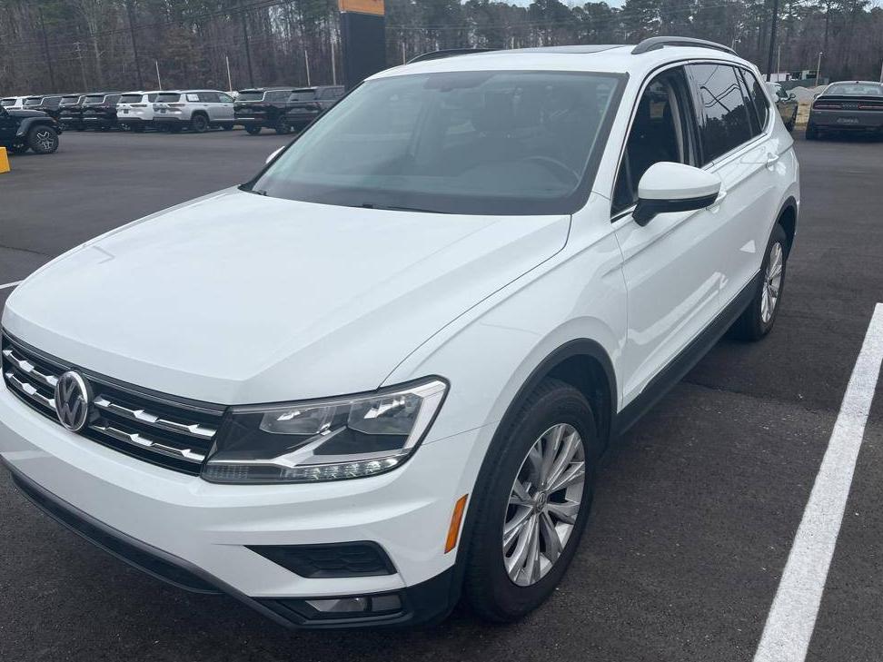 VOLKSWAGEN TIGUAN 2018 3VV3B7AX8JM020086 image