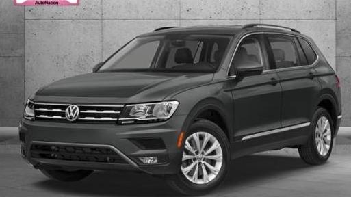 VOLKSWAGEN TIGUAN 2018 3VV3B7AX1JM067797 image