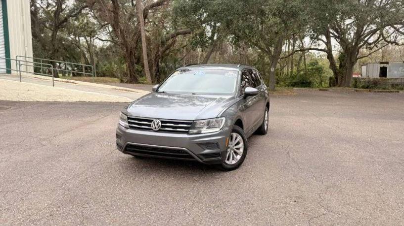 VOLKSWAGEN TIGUAN 2018 3VV1B7AX2JM065855 image