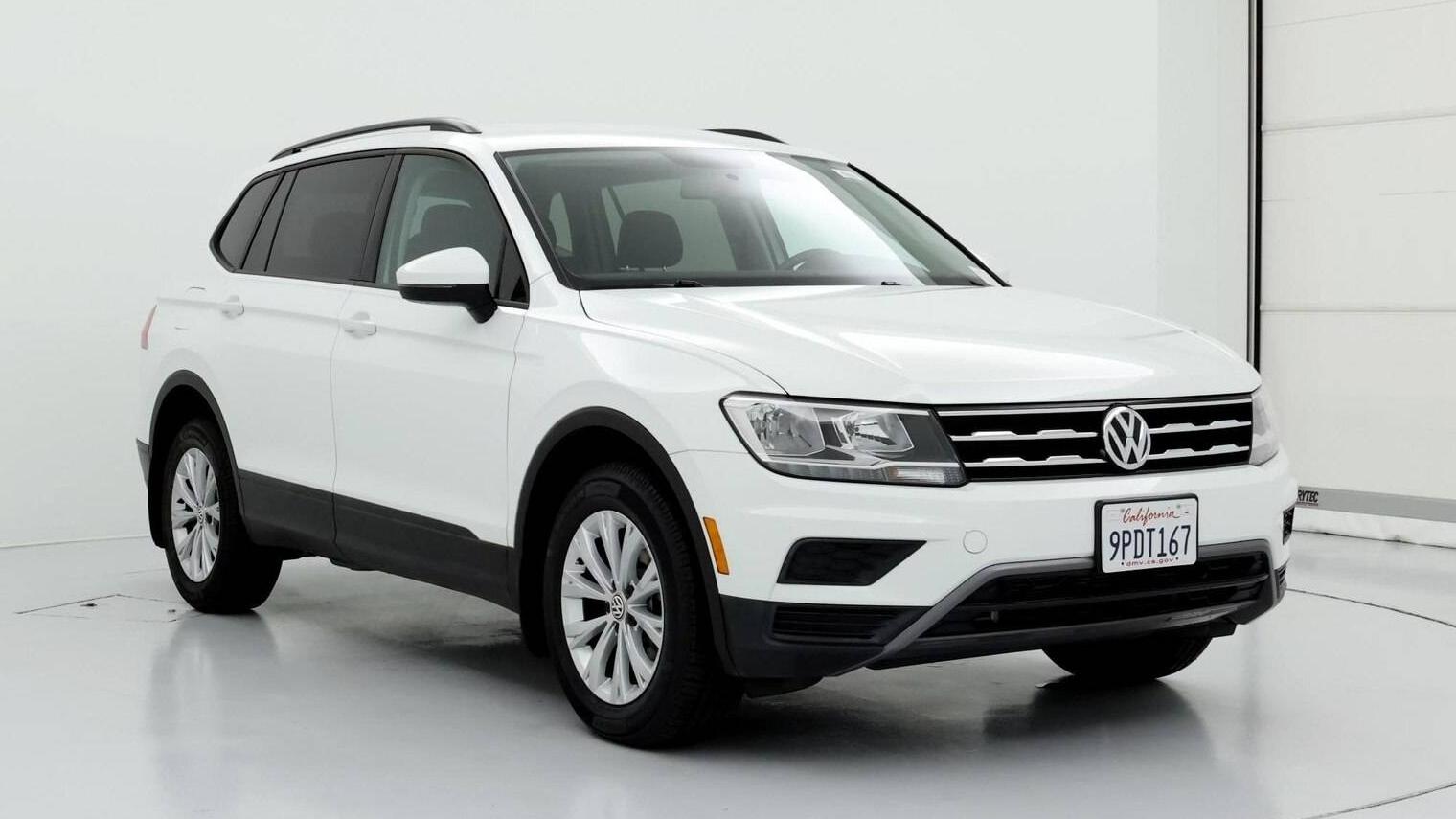 VOLKSWAGEN TIGUAN 2018 3VV0B7AX2JM095286 image