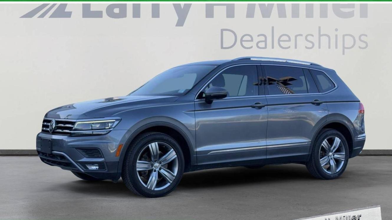 VOLKSWAGEN TIGUAN 2018 3VV4B7AX1JM106442 image