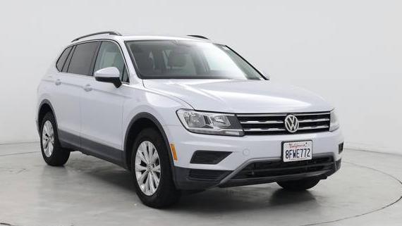 VOLKSWAGEN TIGUAN 2018 3VV3B7AX6JM214325 image