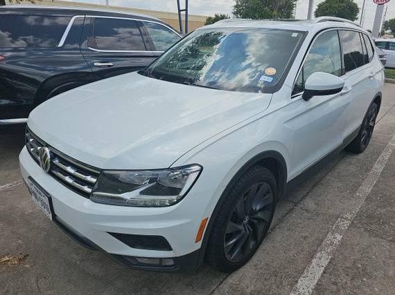 VOLKSWAGEN TIGUAN 2018 3VV3B7AX2JM129336 image