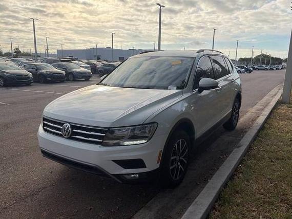 VOLKSWAGEN TIGUAN 2018 3VV3B7AX0JM020972 image VOLKSWAGEN TIGUAN 2018 3VV3B7AX0JM020972 image