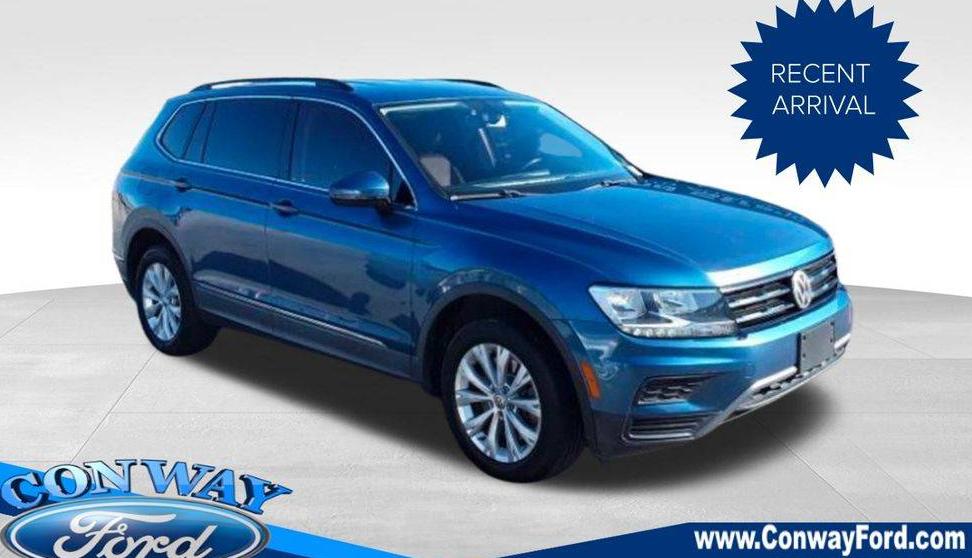 VOLKSWAGEN TIGUAN 2018 3VV3B7AX9JM077123 image