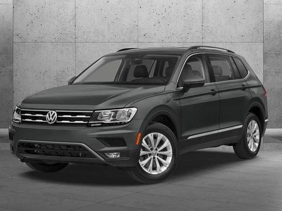 VOLKSWAGEN TIGUAN 2018 3VV3B7AX8JM064833 image