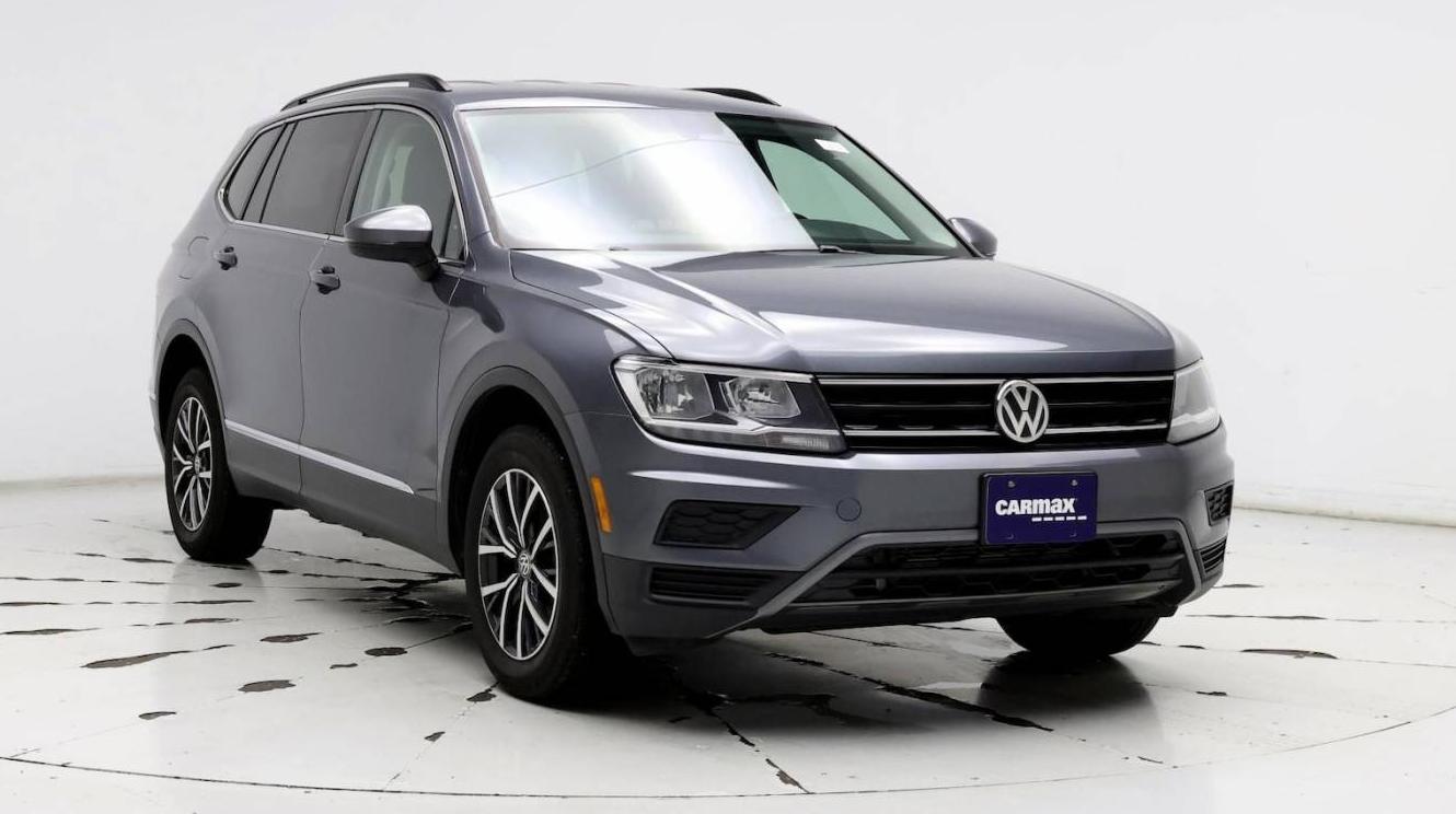 VOLKSWAGEN TIGUAN 2018 3VV3B7AX3JM221877 image