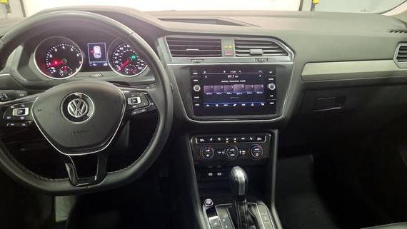 VOLKSWAGEN TIGUAN 2021 3VV3B7AX0MM106495 image