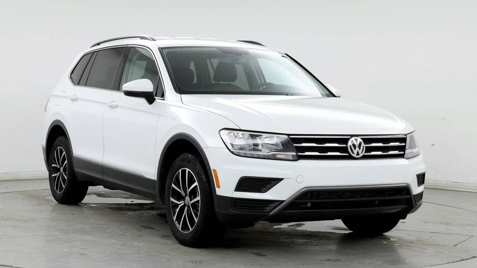 VOLKSWAGEN TIGUAN 2021 3VV3B7AX0MM155759 image