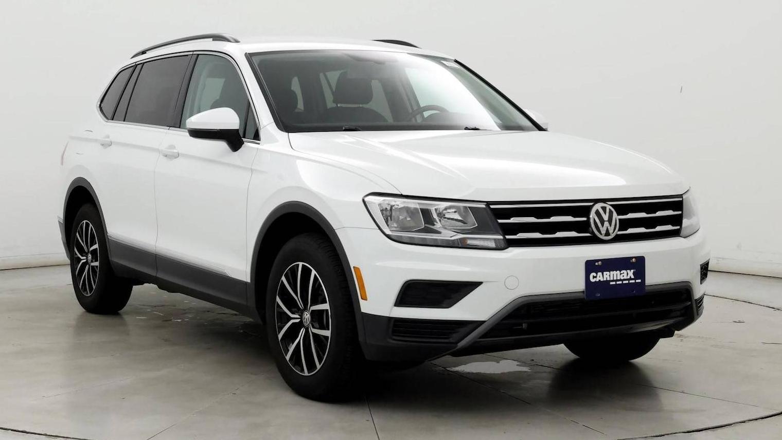 VOLKSWAGEN TIGUAN 2021 3VV3B7AX3MM006035 image