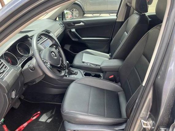 VOLKSWAGEN TIGUAN 2021 3VV3B7AX3MM010456 image