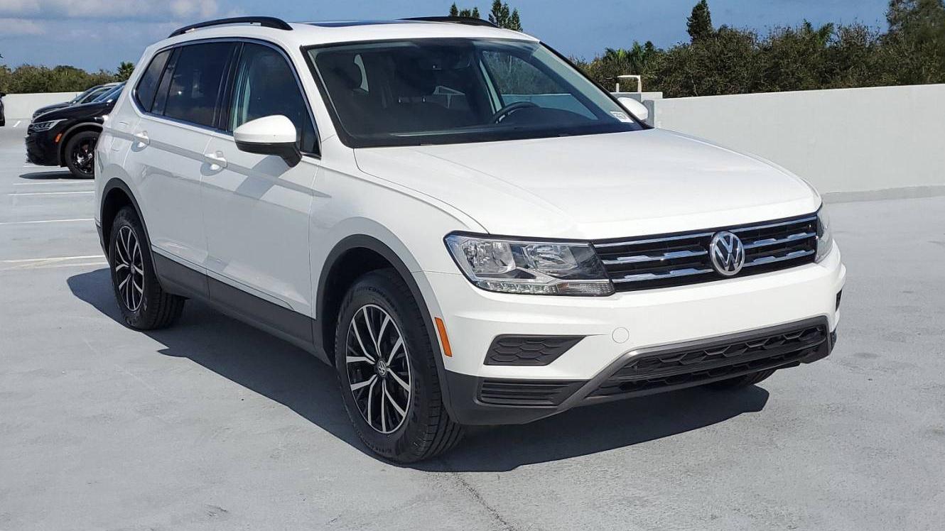 VOLKSWAGEN TIGUAN 2021 3VV3B7AX9MM095559 image