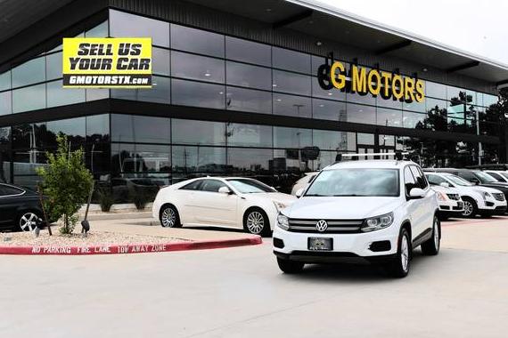 VOLKSWAGEN TIGUAN 2017 WVGAV7AX8HK053535 image