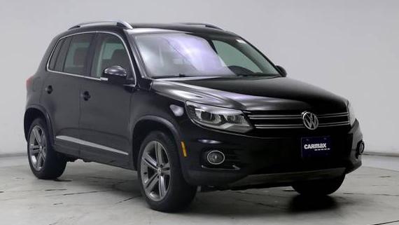 VOLKSWAGEN TIGUAN 2017 WVGTV7AX0HK020263 image