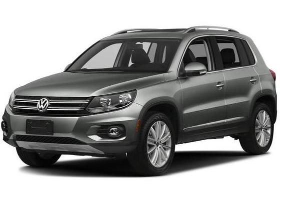 VOLKSWAGEN TIGUAN 2017 WVGAV7AX0HK044408 image