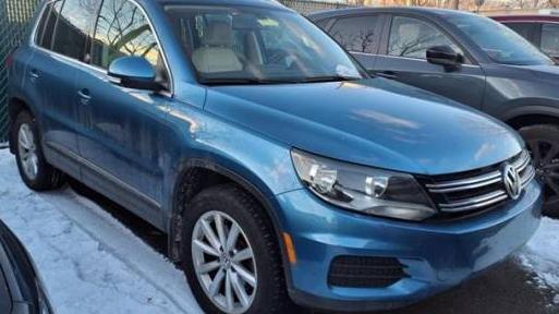 VOLKSWAGEN TIGUAN 2017 WVGSV7AX7HW509747 image