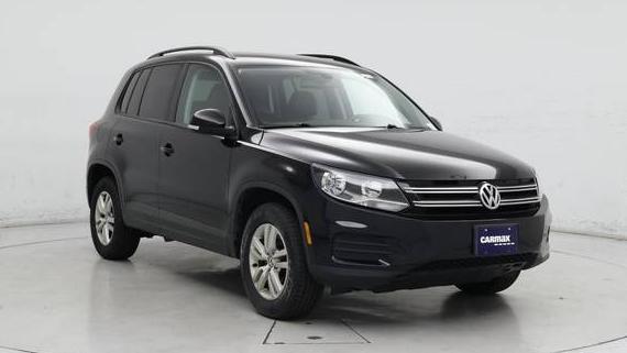 VOLKSWAGEN TIGUAN 2017 WVGBV7AX4HK027678 image
