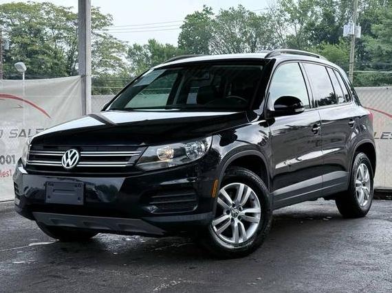 VOLKSWAGEN TIGUAN 2017 WVGBV7AX9HK023481 image