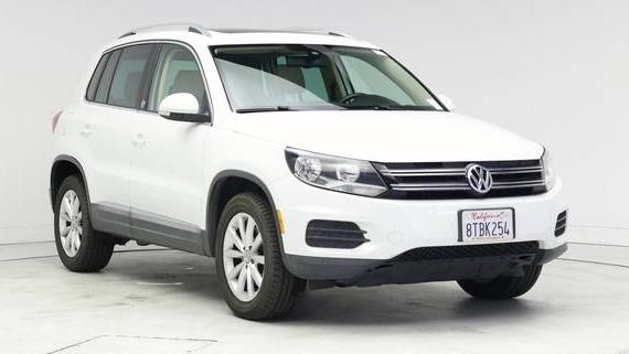 VOLKSWAGEN TIGUAN 2017 WVGRV7AX8HK001101 image