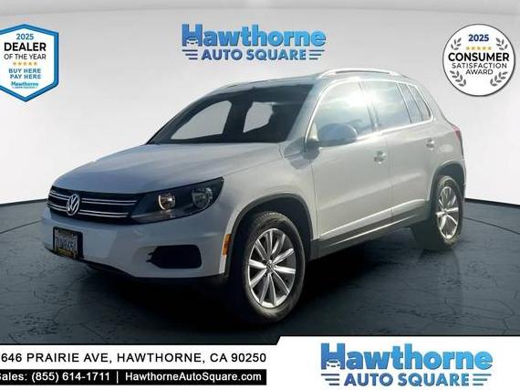 VOLKSWAGEN TIGUAN 2017 WVGRV7AX1HW506616 image