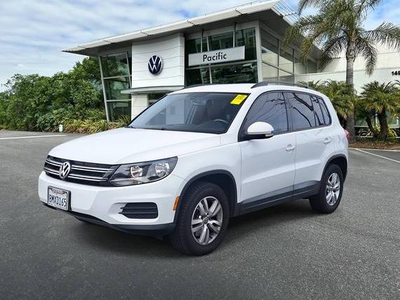VOLKSWAGEN TIGUAN 2017 WVGAV7AX4HW511418 image