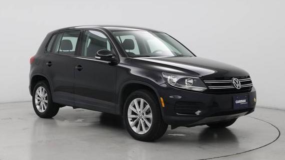 VOLKSWAGEN TIGUAN 2017 WVGAV7AX9HK054175 image