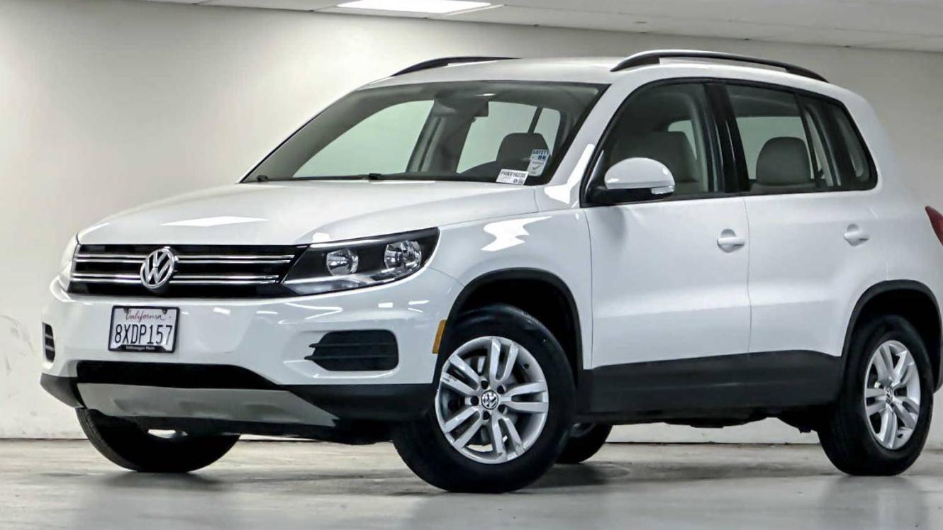 VOLKSWAGEN TIGUAN 2017 WVGAV7AX9HK016235 image