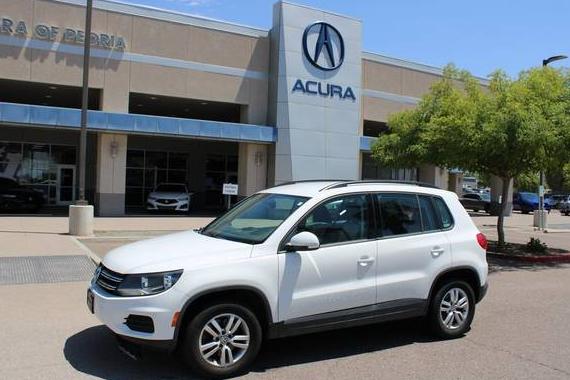 VOLKSWAGEN TIGUAN 2017 WVGBV7AX4HK005776 image