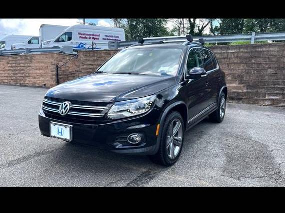 VOLKSWAGEN TIGUAN 2017 WVGUV7AX5HK020165 image