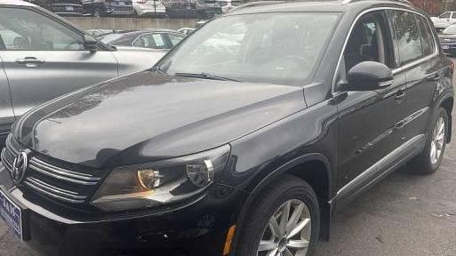 VOLKSWAGEN TIGUAN 2017 WVGSV7AX2HK011933 image