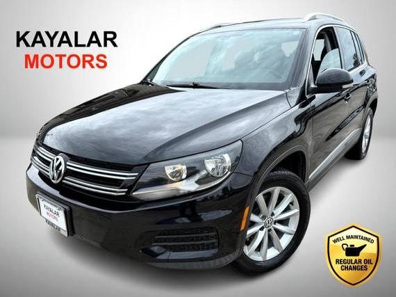 VOLKSWAGEN TIGUAN 2017 WVGRV7AX4HW501815 image