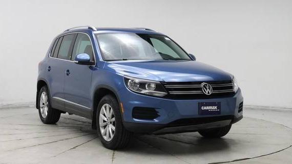 VOLKSWAGEN TIGUAN 2017 WVGSV7AX9HW502587 image