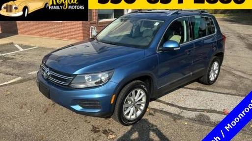 VOLKSWAGEN TIGUAN 2017 WVGSV7AX6HW505835 image