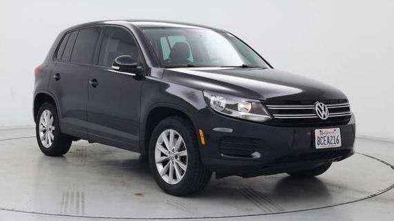 VOLKSWAGEN TIGUAN 2017 WVGAV7AX7HK050769 image