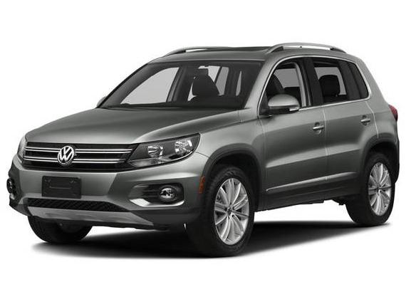 VOLKSWAGEN TIGUAN 2017 WVGRV7AX3HK015567 image
