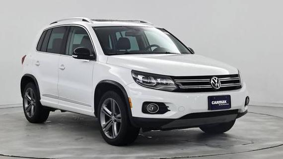 VOLKSWAGEN TIGUAN 2017 WVGUV7AX0HW511042 image