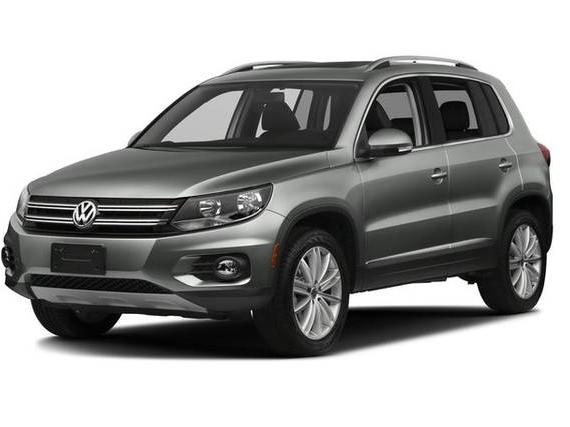VOLKSWAGEN TIGUAN 2017 WVGAV7AX4HK044279 image