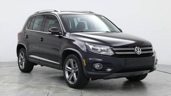 VOLKSWAGEN TIGUAN 2017 WVGTV7AX9HW504599 image