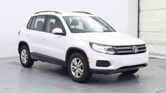 VOLKSWAGEN TIGUAN 2017 WVGBV7AXXHW504820 image