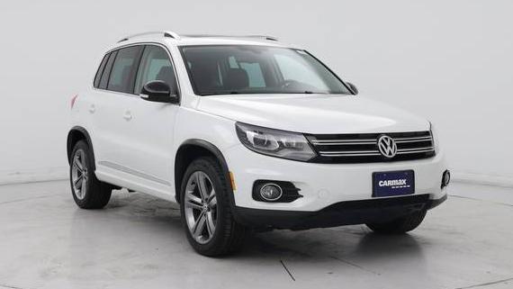 VOLKSWAGEN TIGUAN 2017 WVGTV7AX3HK021245 image