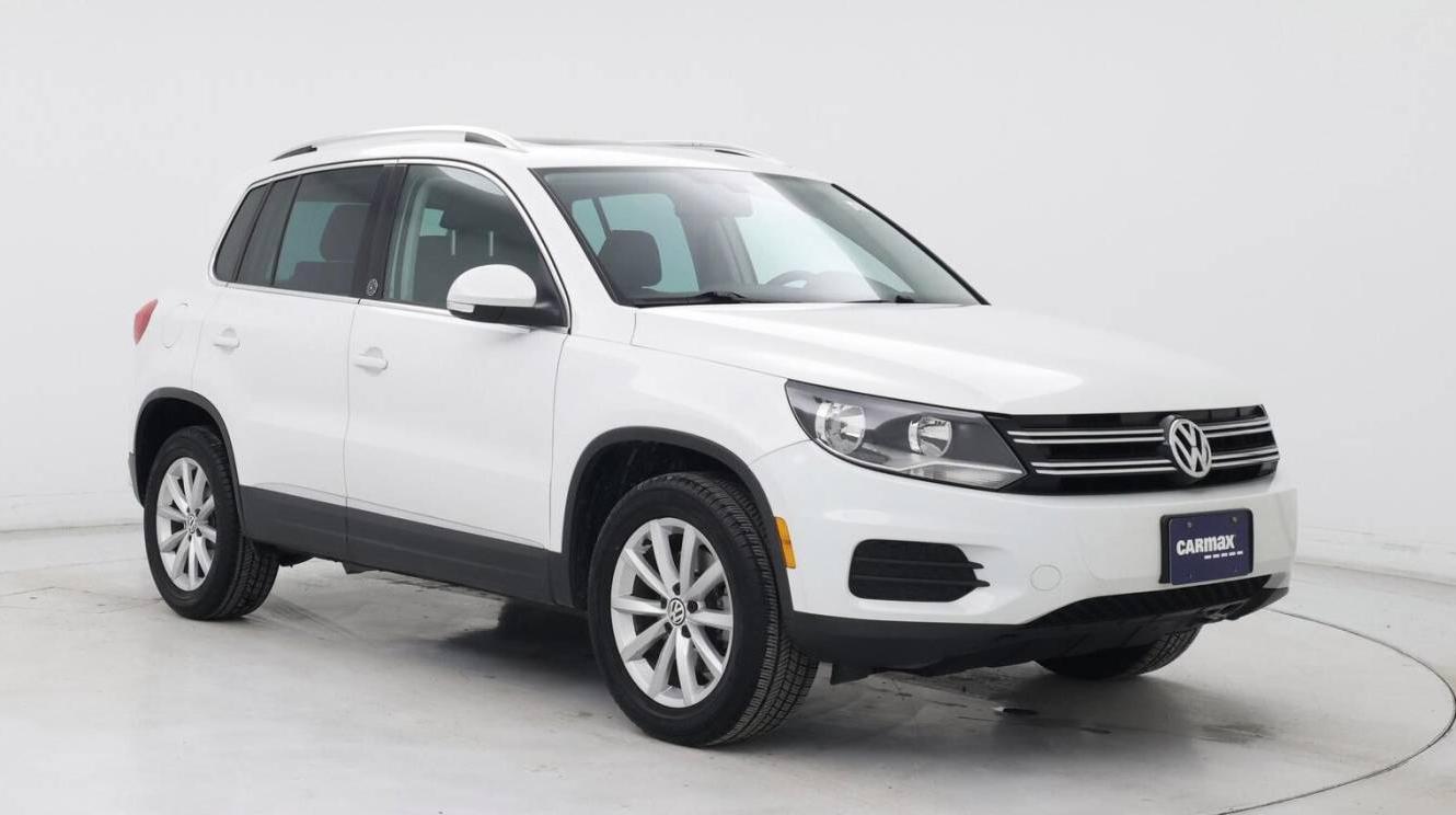 VOLKSWAGEN TIGUAN 2017 WVGRV7AX2HK007055 image