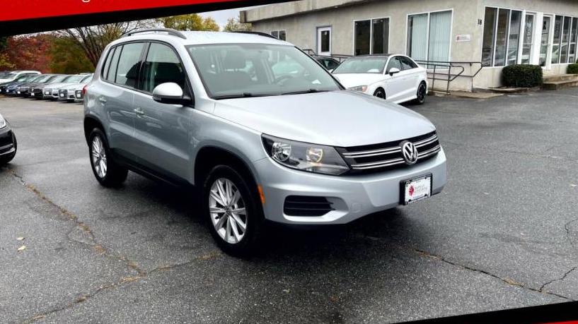 VOLKSWAGEN TIGUAN 2017 WVGBV7AX2HK044219 image