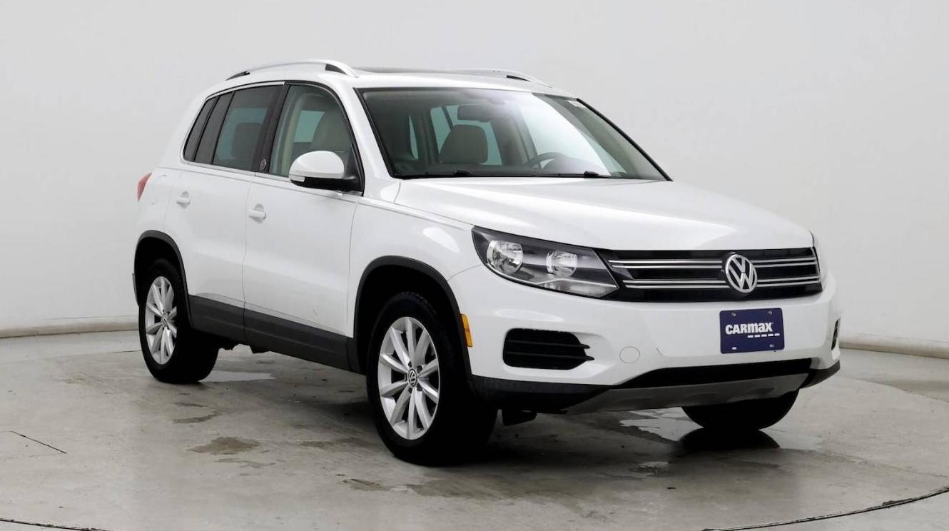 VOLKSWAGEN TIGUAN 2017 WVGSV7AX7HW505925 image