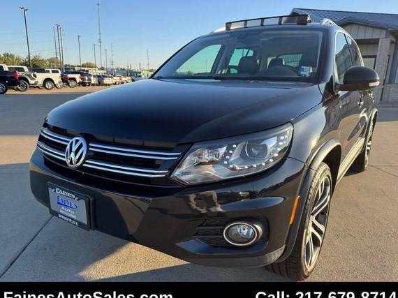VOLKSWAGEN TIGUAN 2017 WVGWV7AX0HK021068 image