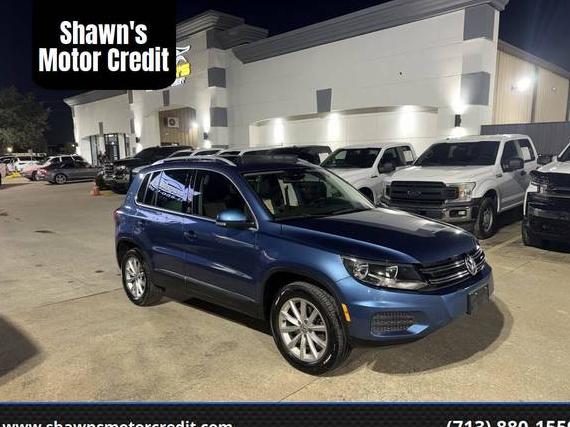 VOLKSWAGEN TIGUAN 2017 WVGRV7AX8HK015323 image VOLKSWAGEN TIGUAN 2017 WVGRV7AX8HK015323 image