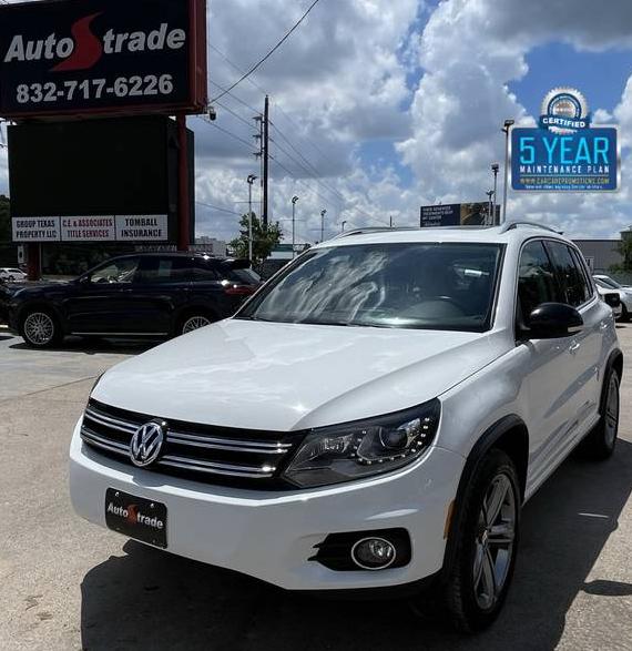 VOLKSWAGEN TIGUAN 2017 WVGUV7AX5HK019873 image