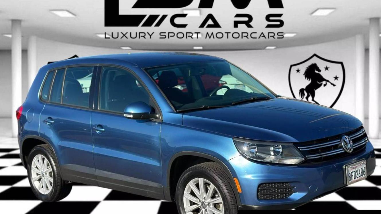 VOLKSWAGEN TIGUAN 2017 WVGAV7AX3HK047576 image